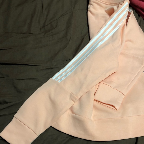 Adidas 🍑 Just Peachy Pink - Picture 3 of 3